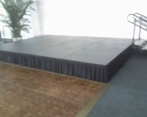 PORTABLE STAGE RENTAL LOS ANGELES ORANGE COUNTY  HOLLYWODO 